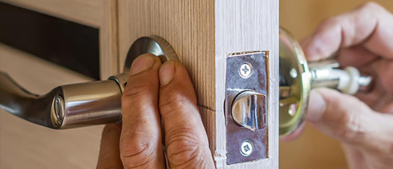 24 hour residential locksmith Foothill Farms