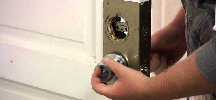 Home Lock Change in Foothill Farms